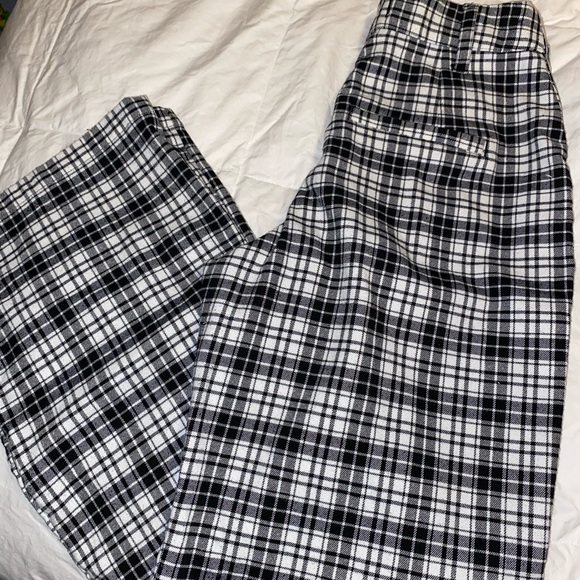 Hollister pants - Picture 3 of 3